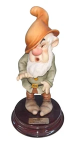 Florence Disney Giuseppe Armani Sneezy Dwarf Dwarves Hand Signed Figurine 1994 - Picture 1 of 10