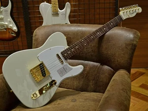 Fender / Made In Japan Traditional 2025 Collection 60s Telecaster White Pearl - Picture 1 of 11