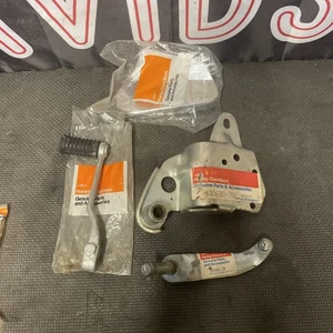NOS Harley FL 70-84 shift lever bracket 33630-70 33660-70 33644-71 34600-71 - Picture 1 of 10
