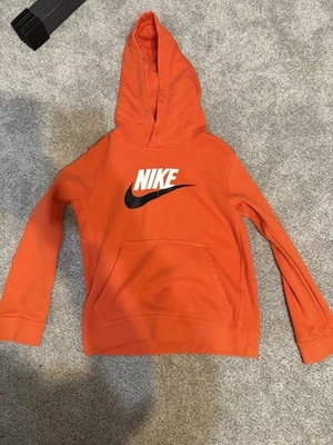Sudadera con Capucha Nike Polar Niños Grandes Talla Pequeña Naranja Con Swoosh Negro Y Blanco Nike Foto 1 de 3
