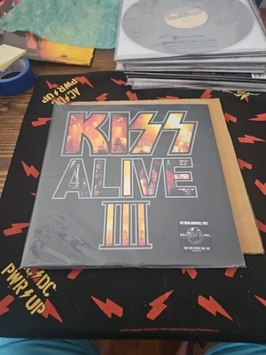 Kiss - Alive III 2 LP Vinyl Set 2014 I Shrink Hype Sticker Gatefold Played Once - Image 1 of 3