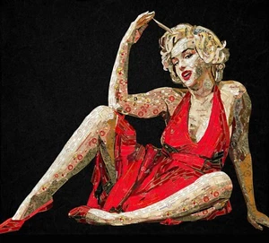 Kunst Collage Wanddekor Geschenk Marilyn Monroe in rotem Druck aus Zigarrenbändern - Bild 1 von 1