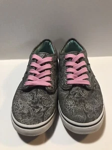 Vans  Women’s Size 8 Silver Paisley W/ Pink  Laces Lo Top Sneakers Classic - Picture 1 of 7