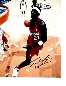 LOS ANGELES CLIPPERS DARIUS MILES SIGNED BIG DUNK 8X10 - Picture 1 of 1