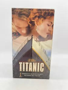 Titanic (VHS, 1997 2-Tape Set) Paramount Pictures - Pre-Owned - #180 - Picture 1 of 5