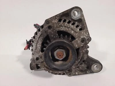 Alternador usado compatible con: Jeep Wrangler 2011 3,3 L 140 amperios grado A Foto 1 de 4