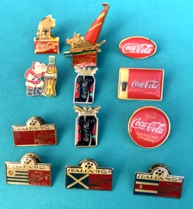 SET OF 12 PIN COCA COLA VINTAGE FOOTBALL CHAMPIONSHIP ITALY 90 AND SPAIN - Imagen 1 de 10