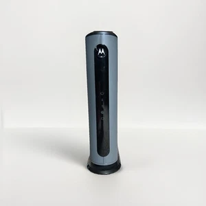 Motorola MB8611 Ultra Fast DOCSIS 3.1 Cable Modem 2.5Gbps LAN FREE USA SHIPPING - Photo 1/7