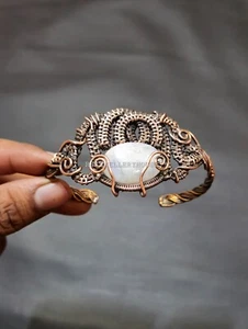 Brazalete ajustable envuelto en alambre gema de piedra lunar brazalete hecho a mano joyería de cobre - Imagen 1 de 8