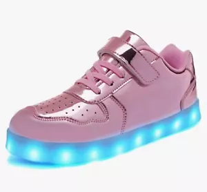 Wooowyet Kids LED Sneakers for Boys/Girls - Picture 1 of 1