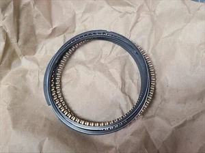 New Genuine Ford Piston Rings 6L3Z-6148-A - Picture 1 of 3