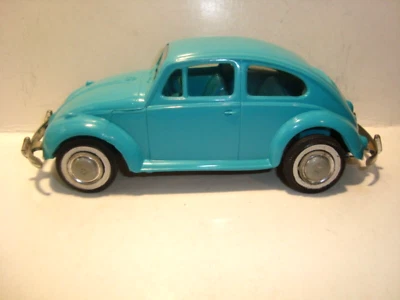 PMC 1959 Volkswagen Beetle Dealer Promo Model Car - Image 1 of 4