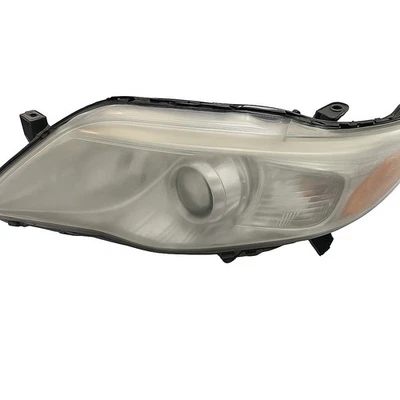 2011-12 Toyota Avalon Left+Right Headlights Assembly. Comes With Light Bulbs - Image 1 of 3