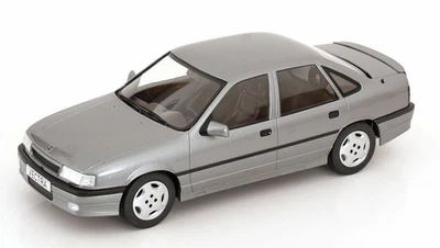 OPEL/VAUXHALL VECTRA/CAVALIER 2000 16v GREY 1:18 SCALE DIECAST MODEL CLASSIC CAR - Image 1 of 4