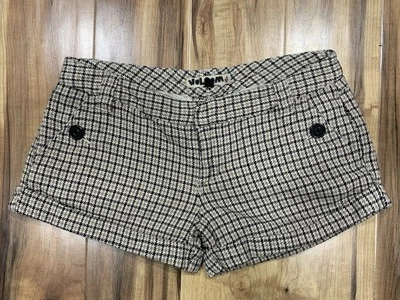 Volcom Shorts 100% Cotton  Womens 5 Slash Pockets Cuffed Low Rise 2.5" Inseam - Image 1 of 3
