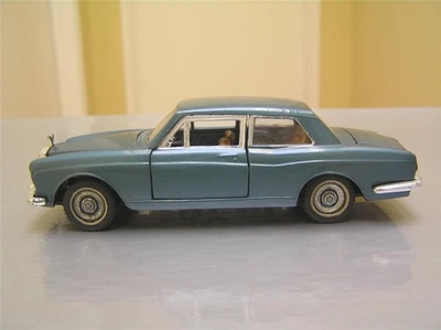 Mebetoys A26 Rolls Royce Silver Shadow 1/43 scale made in Italy - Image 1 of 4