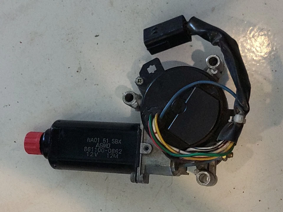 Faro conductor Mazda Miata 1990-1997 motor P/N: NA01-54-SBX Foto 1 de 1