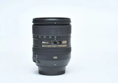 Nikon AF-S DX NIKKOR 16-85mm f/3.5-5.6G ED VR Zoom Lens US26028325 - Image 1 of 4