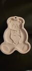 1991 PAMPERED CHEF TEDDY BEAR COOKIE MOLD