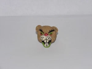 Vintage Goosebumps Gopher plastic ring toy - Picture 1 of 2