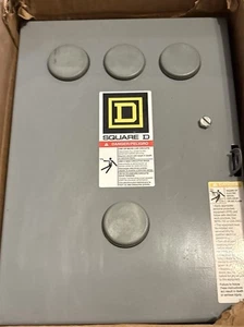 Square D 30 A Lighting Contactor, 8903SMH2V02F4 Class 8903 Multipole new - Picture 1 of 8