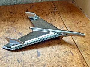 1956 Chevy Hood Bird Ornament, Chrom - NEU - Bild 1 von 5