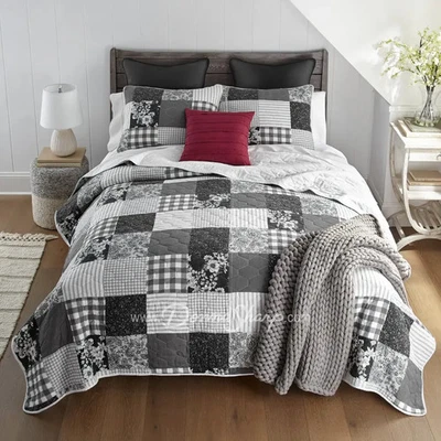 Donna Sharp Indiana Farmhouse 3pc Pieced Cotton Quilt Set - Image 1 of 4
