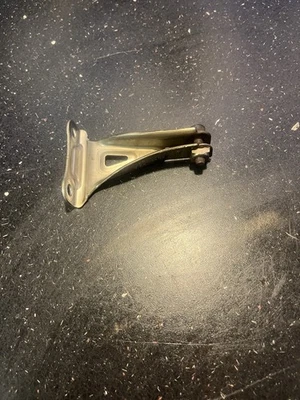 Soporte de soporte turbocompresor BMW B58 B58B30 M140i M240i M340i 7643148 Foto 1 de 3