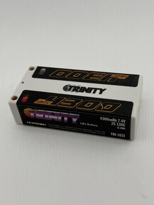 Trinity White Carbon 2S 7.4v 4300mAh 130c Shorty LiPo TEP2322 TRI-1021 - Image 1 of 3