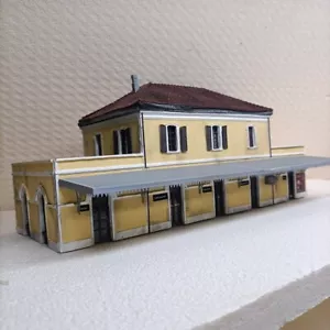 stazione ferroviaria FS H0 - Foto 1 di 7
