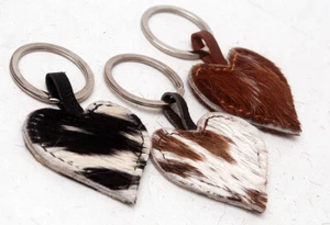 Juego de 3 Llaveros 100% Natural Piel de Vaca Forma de Corazón Cuero Pelo en Llavero 68 - Imagen 1 de 2