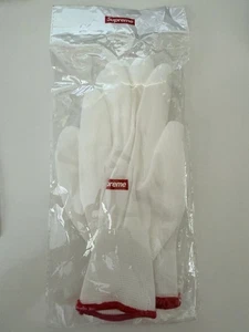 Supreme Rubberized Gloves White Red Box Logo Work One Size FW20 Brand New - Picture 1 of 2