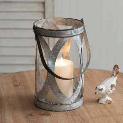 Small Bristol Candle Lantern with glass chimney in distressed metal - Imagem 1 de 2