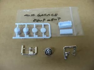 MISCHBARES GARAGENAUSRÜSTUNG #1 - Bild 1 von 2