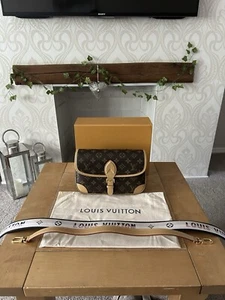 Louis Vuitton Diane Satchel Monogram Canvas Free Next-Day Delivery - Picture 1 of 7