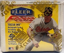 2000 FLEER FOCUS MLB BASEBALL HOBBY BOX 24 PACKS DEREK JETER HOF NEW SEALED