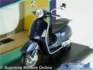 VESPA GRANTURISMO 2003 MODEL SCOOTER BIKE 1:18 SCALE BLUE MOPED MAISTO K8 - Picture 1 of 4