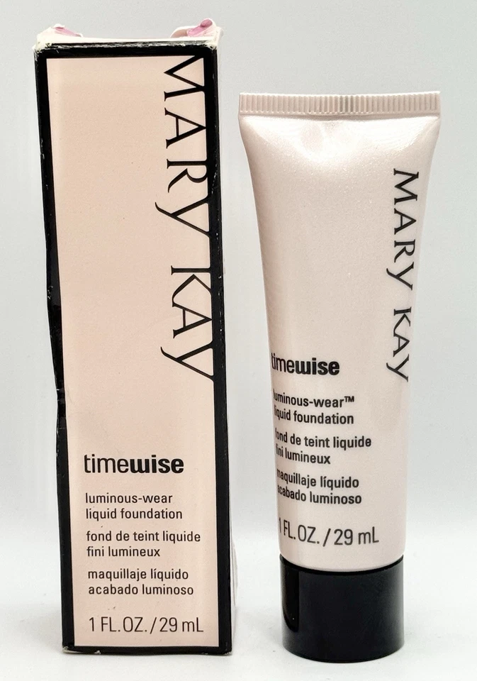 Mary Kay Luminous-Wear Liquid Foundation Ivory 1 - 038696 Normal to Dry Skin 1oz - Image 1 of 3