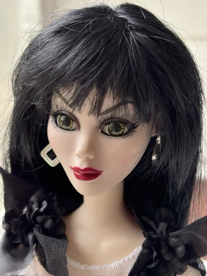 Evangeline Ghastly “Evening Night Shade” 2014 Limited Edition 2014 - Image 1 of 4