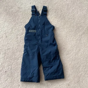 Columbia 2T KINDER SCHNEEHOSE, MARINEBLAU, REISSVERSCHLUSS VORNE, VERSTELLBARE TRÄGER, FÄUSTLING CLIP - Bild 1 von 4