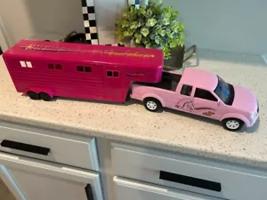NewRay STAR HORSE Valley Ranch Pink Pickup & Trailer - Picture 1 of 5