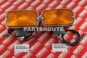 Toyota Land Cruiser FJ40 40Series OEM Front Turn Signal Lights Lamps 81510-60140 - Picture 1 of 5