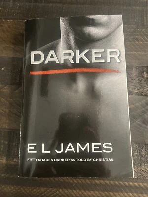 Darker: The #1 Sunday Times bestseller by E L James: New Foto 1 de 2