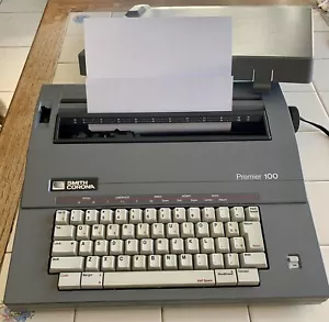 Smith Corona Premier 100 Electric Typewriter With Case & 3 Extra Used Ink - Picture 1 of 16