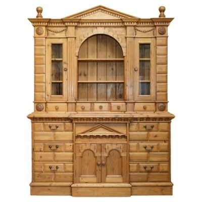 MUSEUM QUALITY EDITORS CHOICE AWARD ARCHITECTURAL VINTAGE PINE WELSH DRESSER - Image 1 of 4
