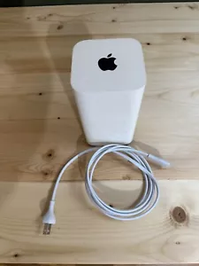 ⬆️UPGRADED⬆️ 8TB Apple A1470 Time Capsule 5th Gen - Fast Shipping Drive warranty - Picture 1 of 6
