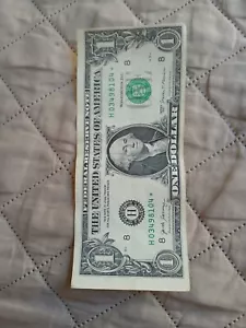 Error One Dollar Bill Cut Wrong One Star Instead Of Two - Picture 1 of 1