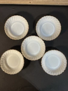 VTG Anchor Hocking Fire King Gold Rim Milk Glass Swirl 7.5” Bowl—set Of 5 VGC! - Picture 1 of 14