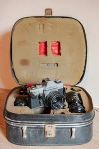Praktica PLc2 35mm film camera set- 5 lenses& accessories- inc leather box case - Picture 1 of 18