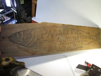Caja de madera vintage PALACE PESCADO Y OSTRA publicidad superior Foto 1 de 4